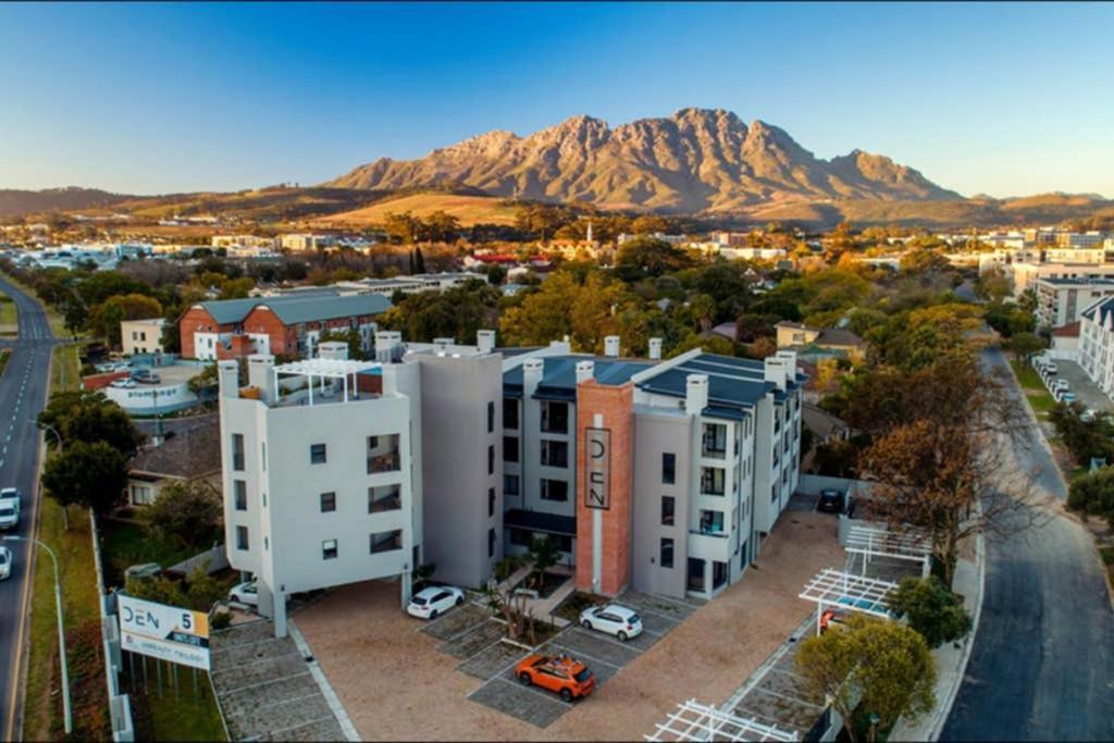 Unique Stay, The Den Apartments Stellenbosch Buitenkant foto