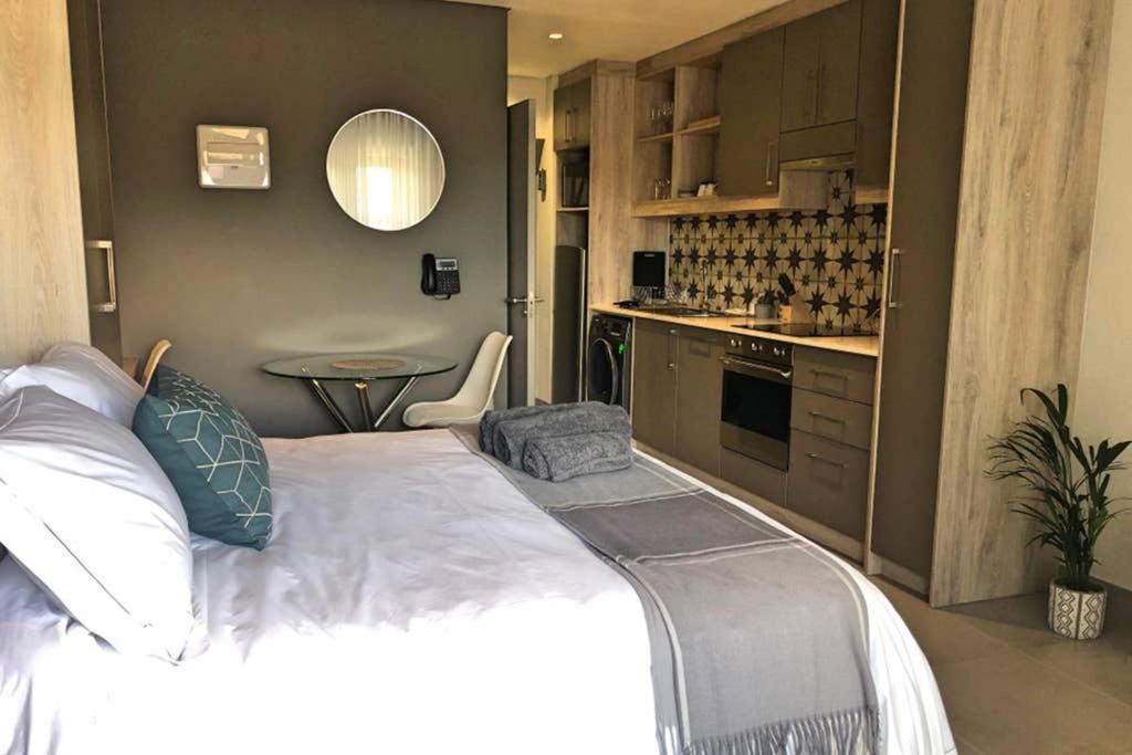 Unique Stay, The Den Apartments Stellenbosch Buitenkant foto